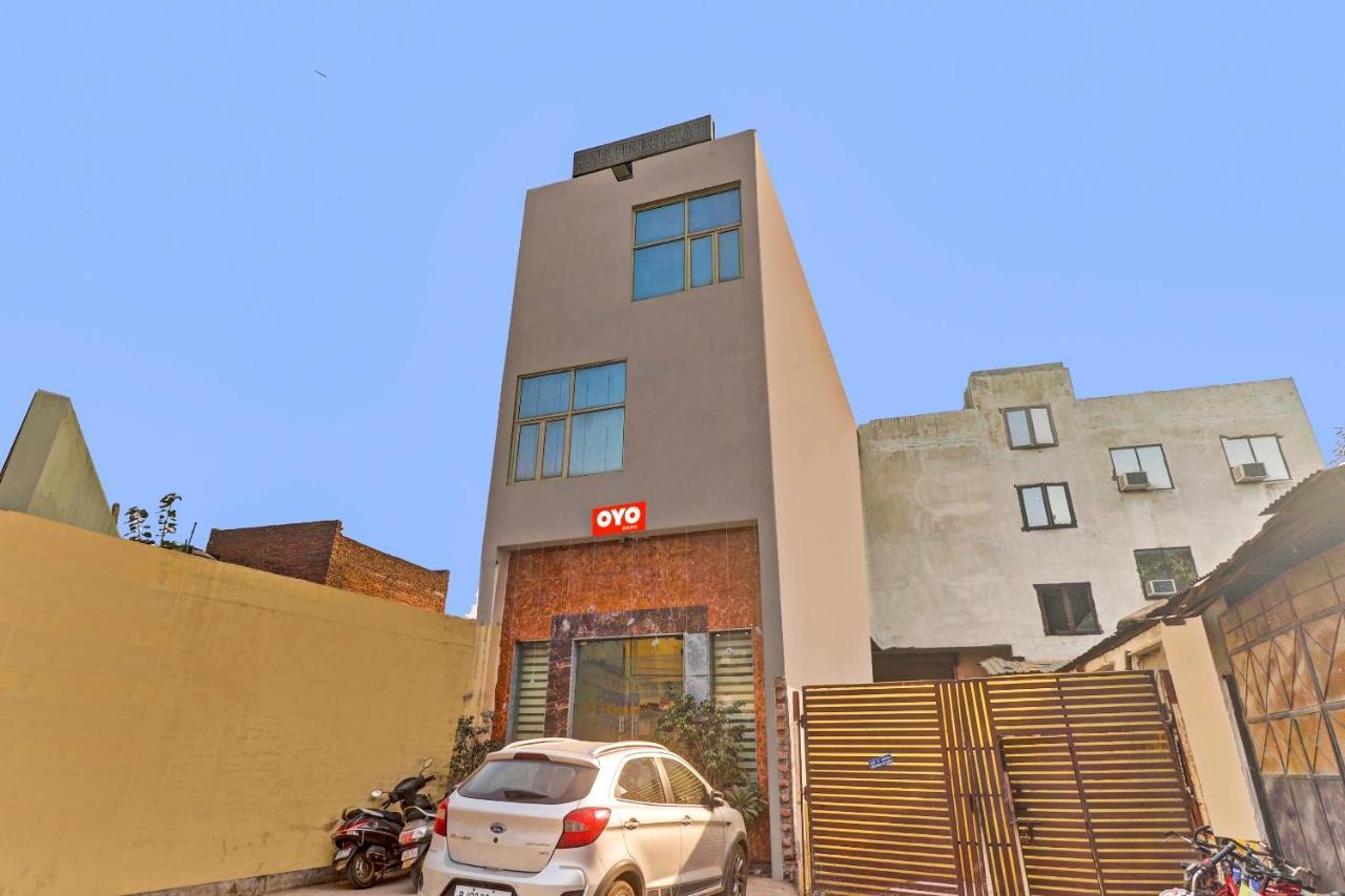 Hotel O Prince Home Stay Near Ambience Mall New Delhi Ngoại thất bức ảnh