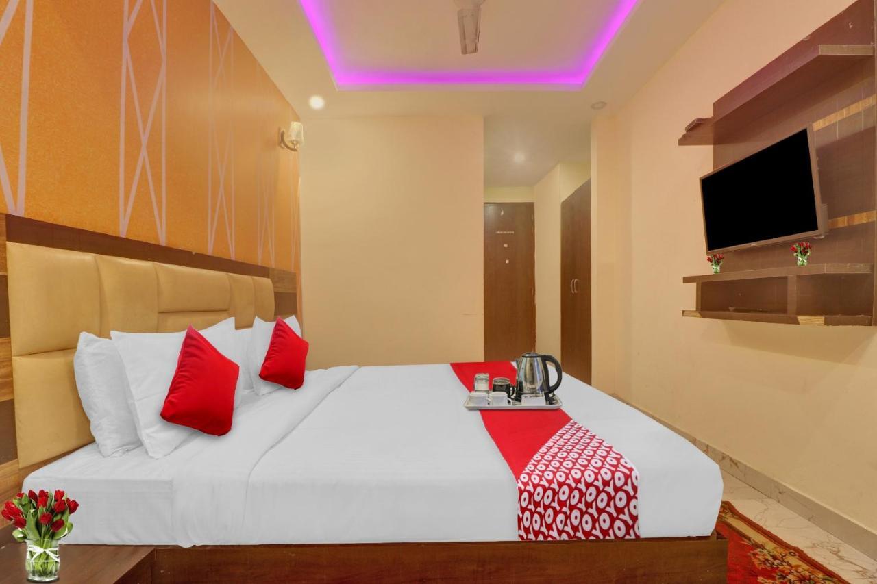 Hotel O Prince Home Stay Near Ambience Mall New Delhi Ngoại thất bức ảnh